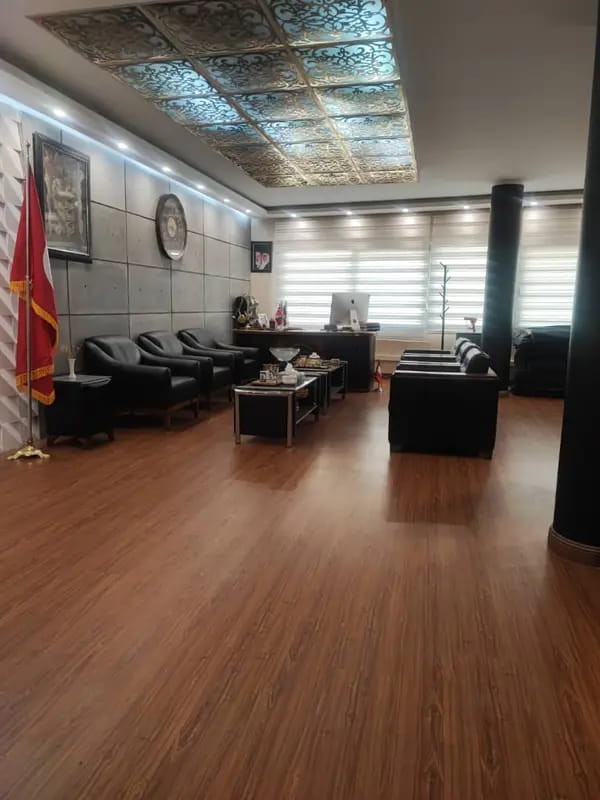 image مستغلات ۱۱۰۰ متری سند اداری ، کاملا مبله 2